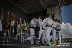 Around the world_2017_1-618
